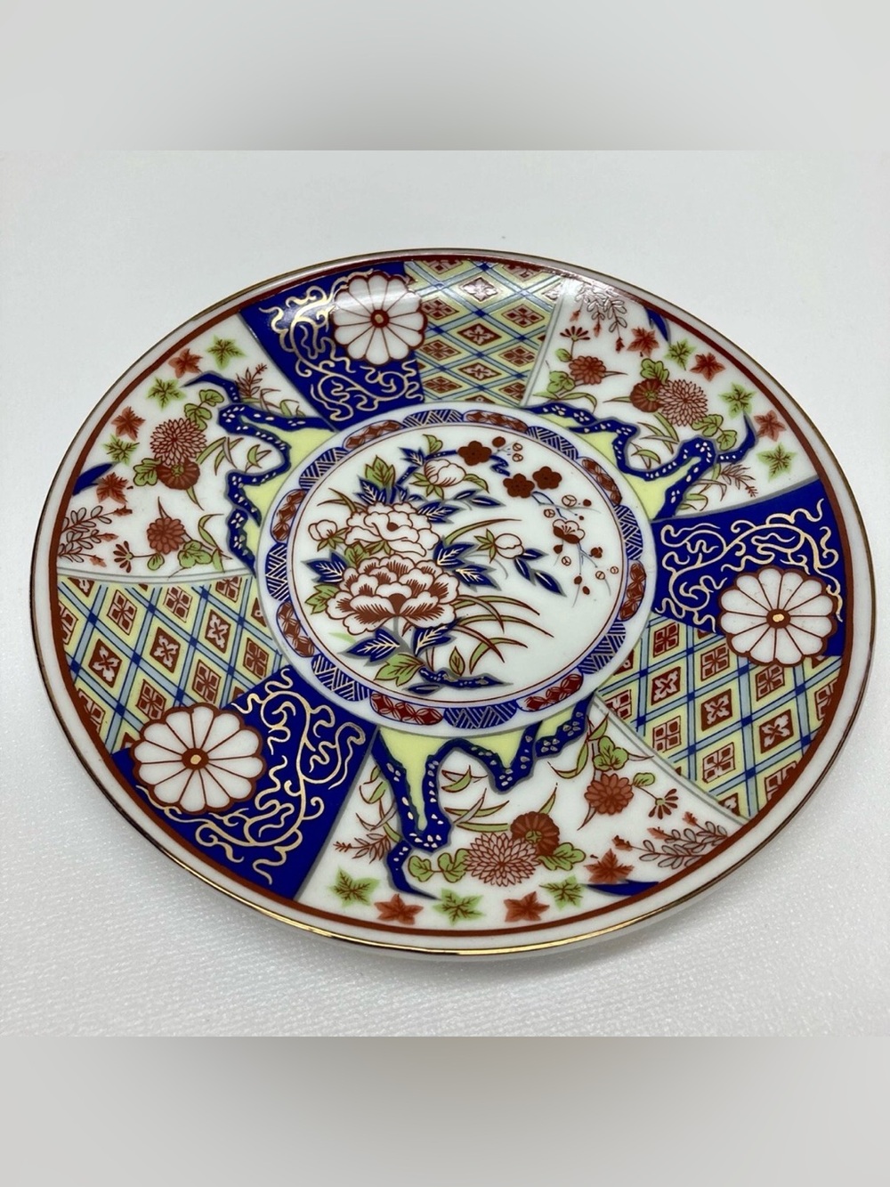 Japanese Vintage IMARI WARE Small Plate